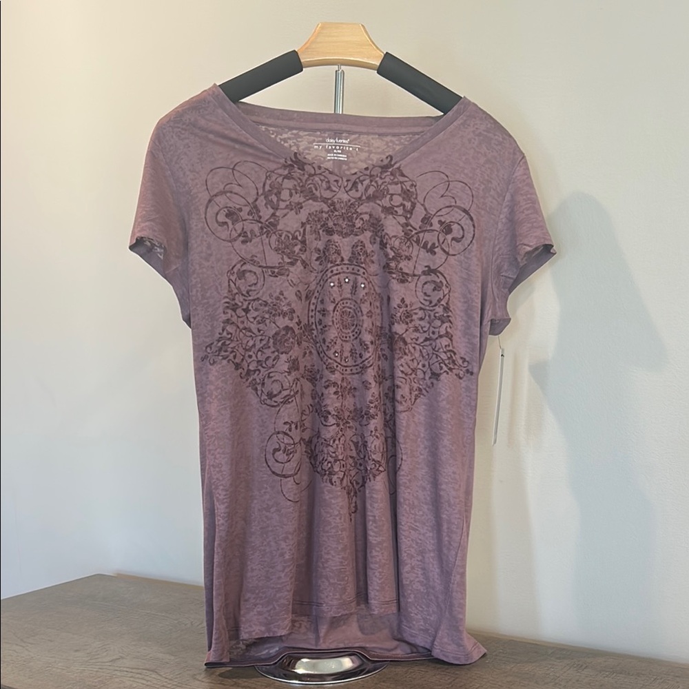 Daisy Fuentes Purple Graphic Short Sleeve Tee